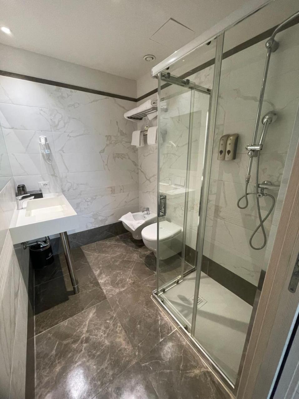 Hotelluxuryprato Ngoại thất bức ảnh